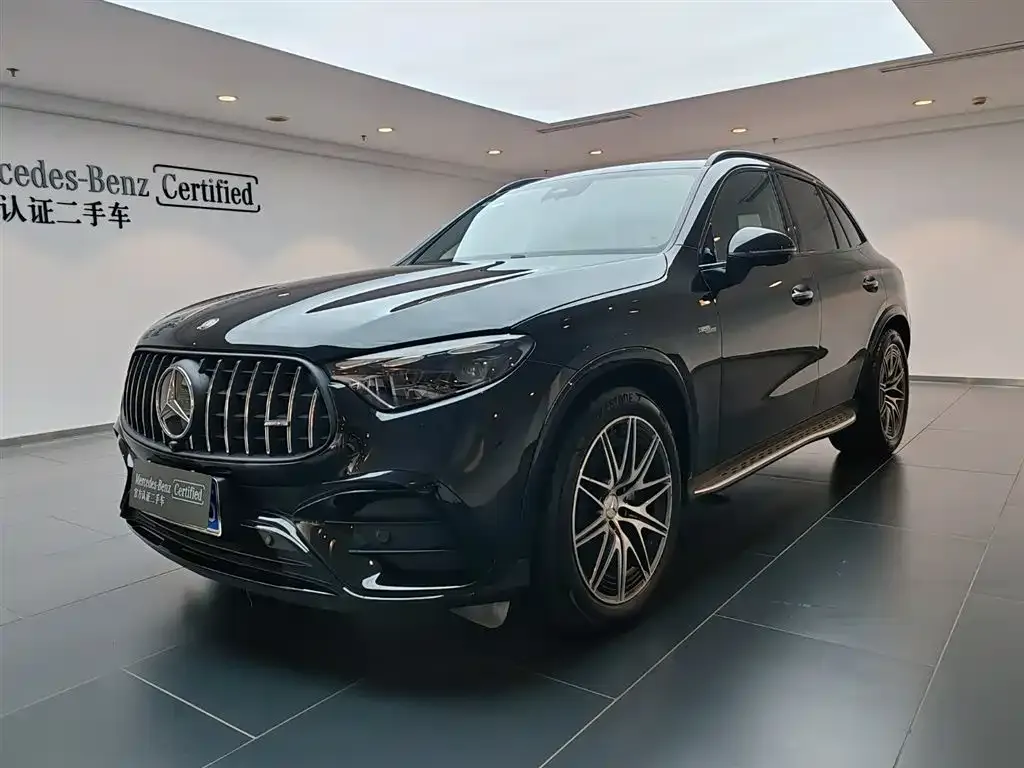 Mercedes-Benz GLC AMG — фото 1