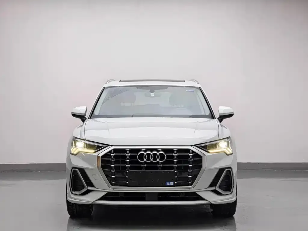 Audi Q3 — фото 3
