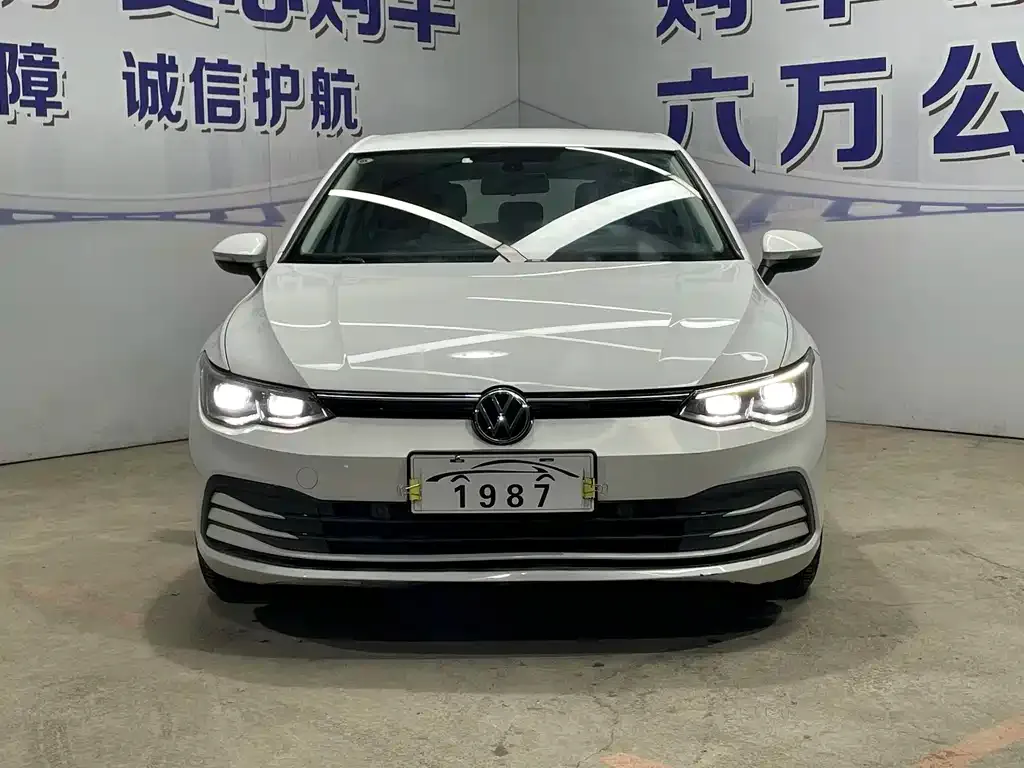 Volkswagen Golf 2023 из CN, фото 5