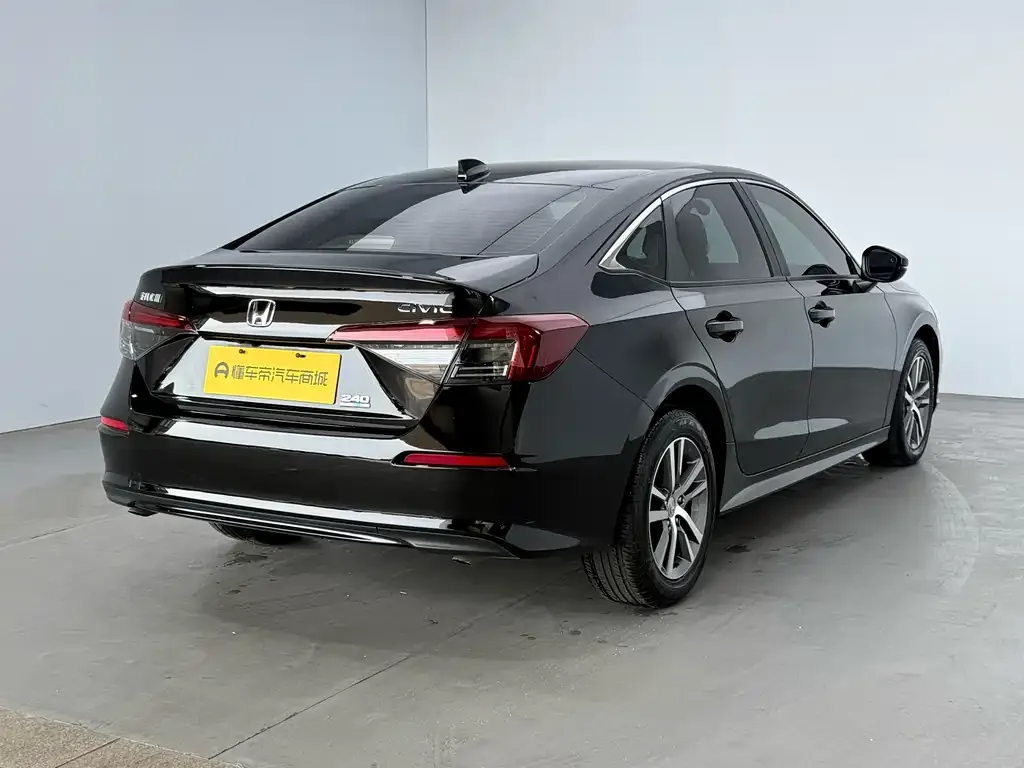 Honda Civic — фото 5