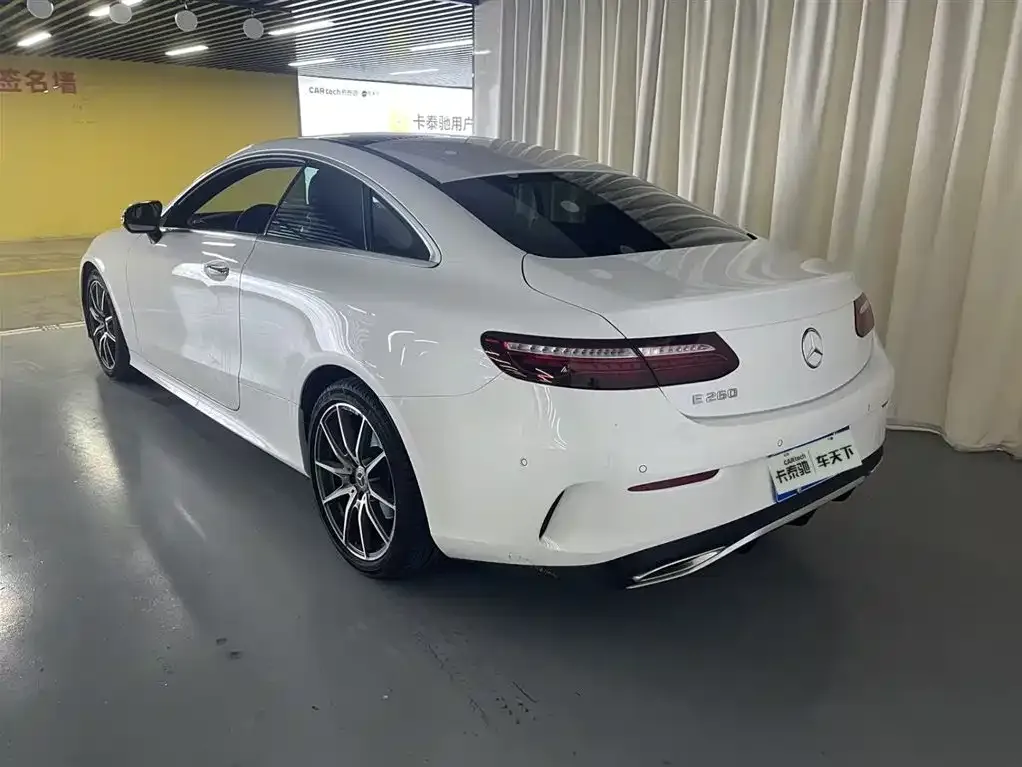 Mercedes-Benz E-Class (Import) — фото 5