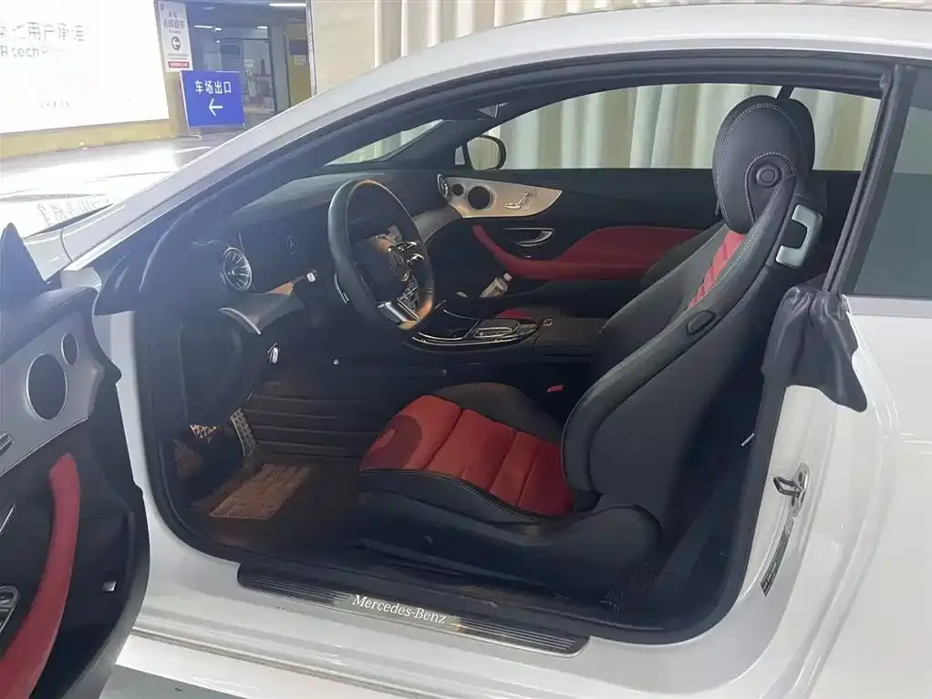 Mercedes-Benz E-Class (Import) — фото 10