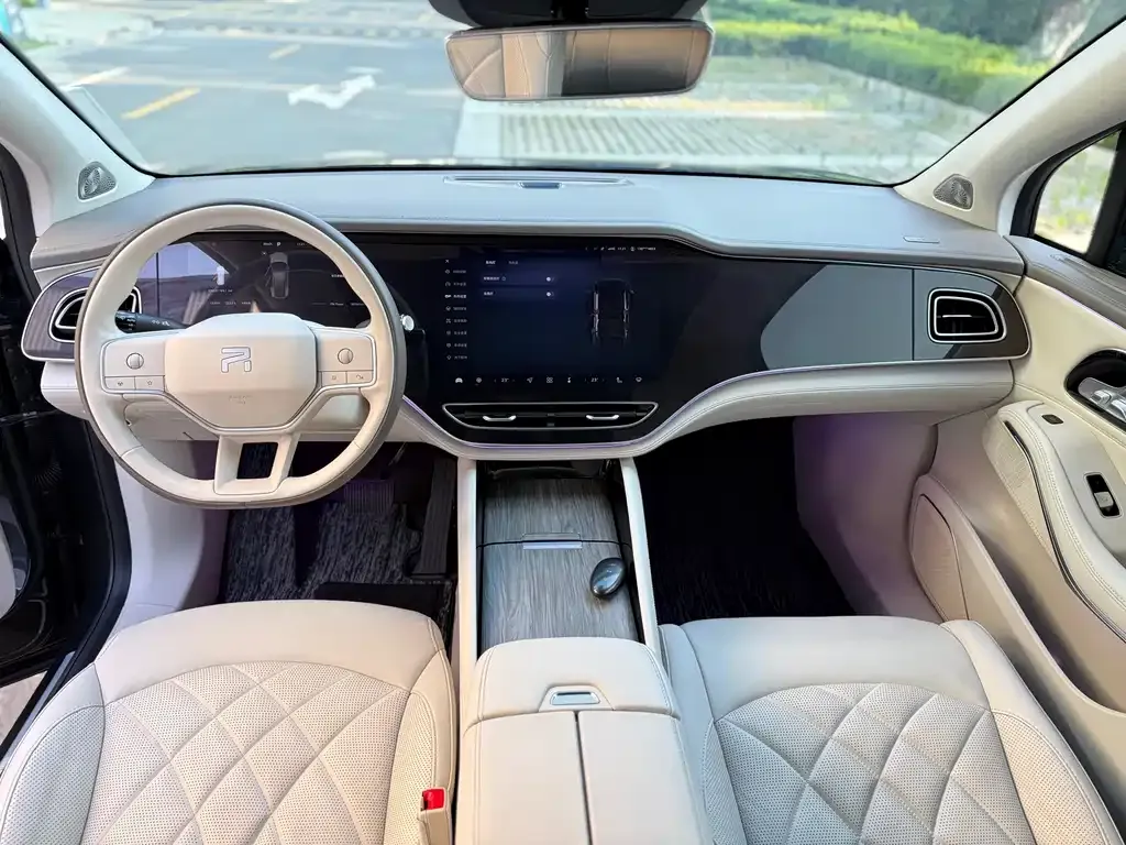 Roewe Feifan R7 2024 из CN, фото 5