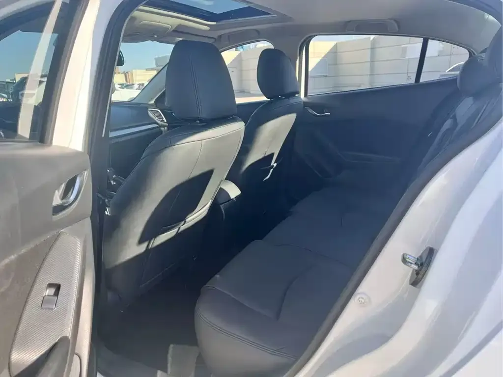 Volkswagen Passat — фото 2