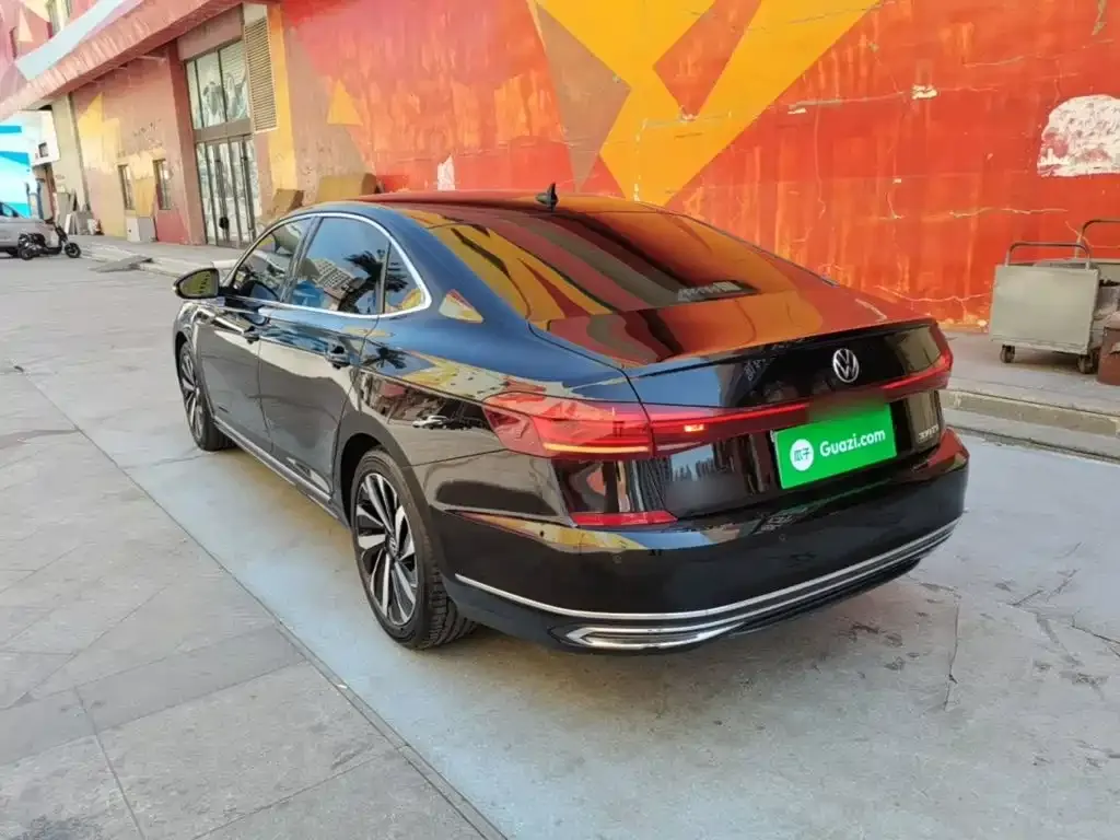 Volkswagen Passat — фото 3