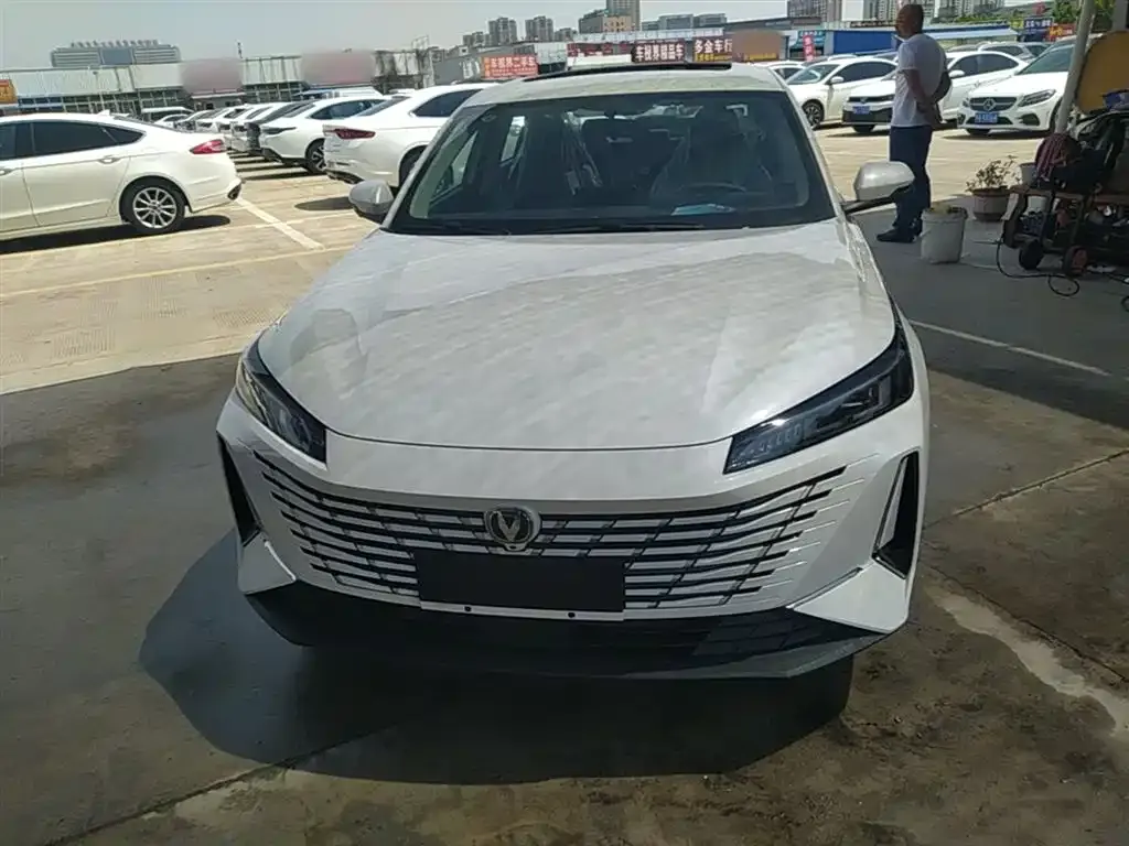Changan Eado 2026 из CN, фото 5