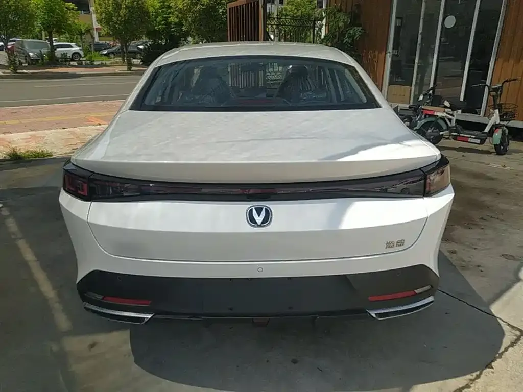 Changan Eado 2026 из CN, фото 7