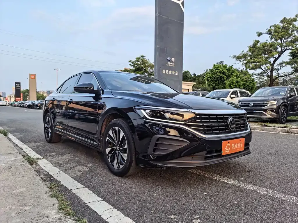 Volkswagen Passat — фото 6