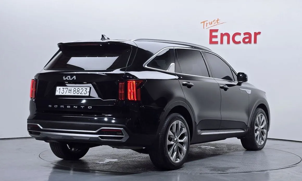 Kia Sorento — фото 4