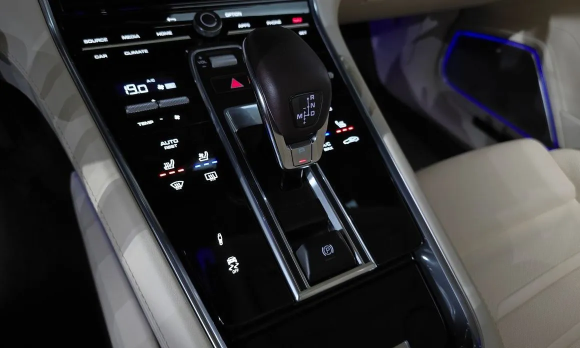 Porsche Panamera 2021 из KR, фото 6
