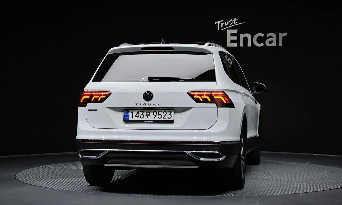 Volkswagen Tiguan — фото 2