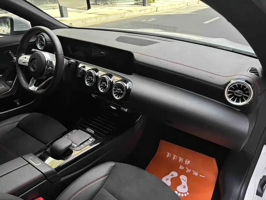 Mercedes-Benz CLA (Import) 2022 из CN, фото 10