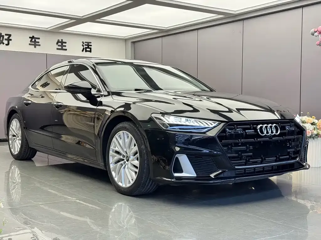 Audi A7L 2023 из CN, фото 7