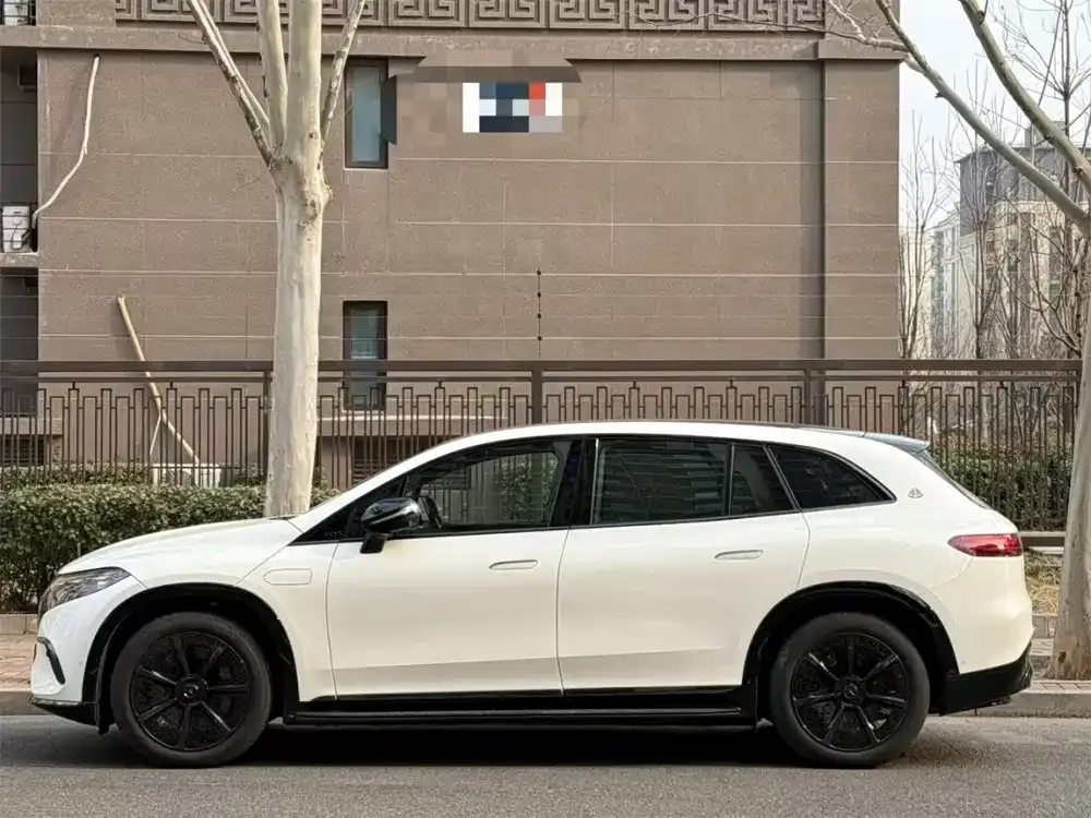 Mercedes-Benz EQS SUV 2026 из CN, фото 10