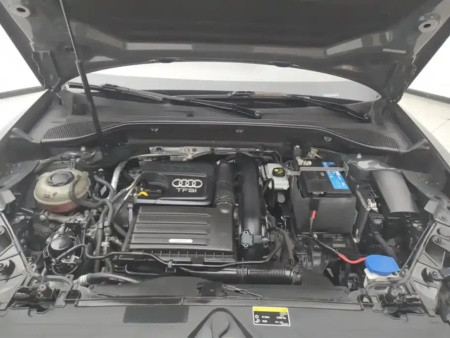 Audi Q2L 2021 из CN, фото 4