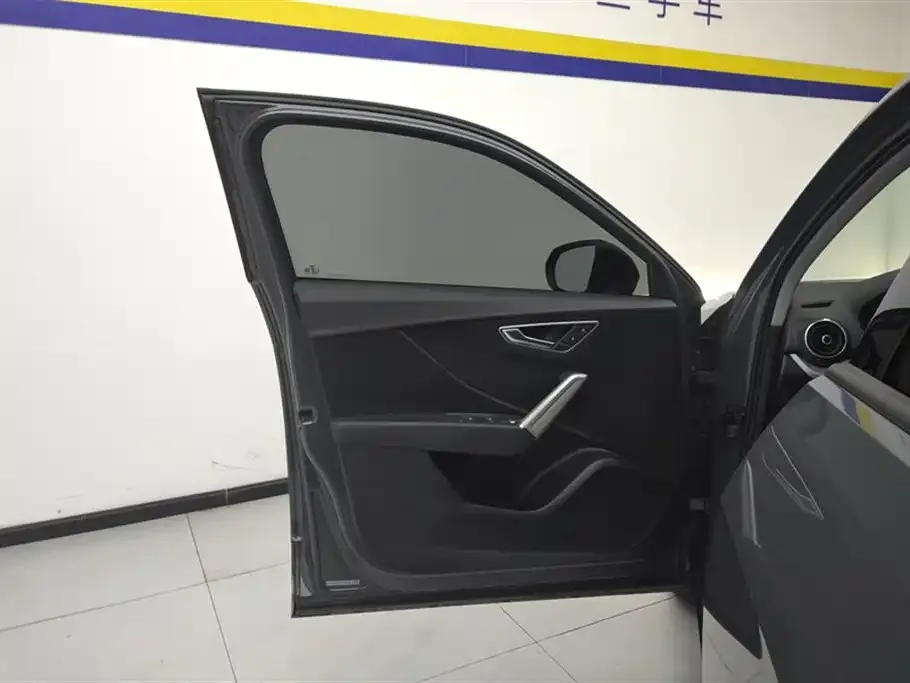 Audi Q2L 2021 из CN, фото 7