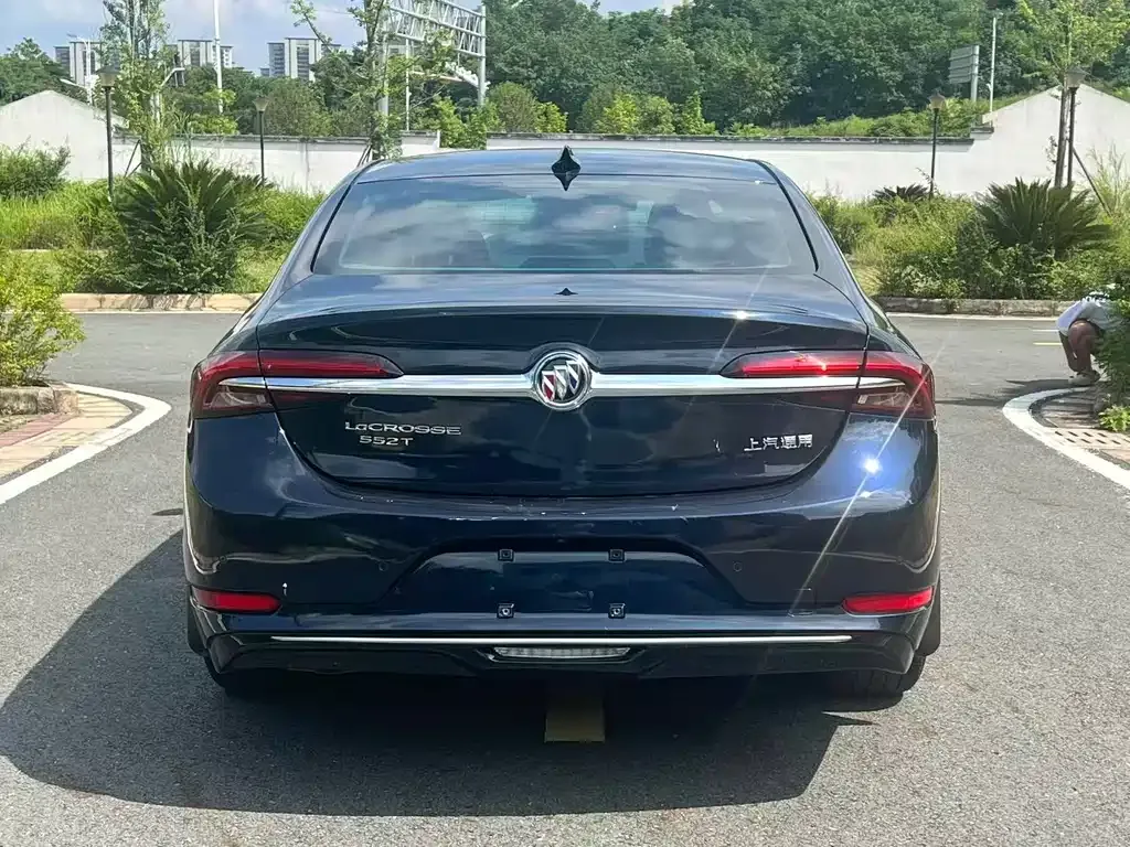 Buick LaCrosse 2023 из CN, фото 5