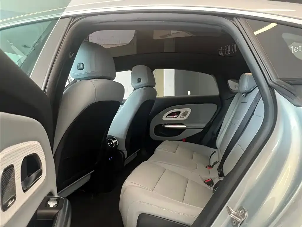Mercedes-Benz CLA PHEV 2025 из CN, фото 5