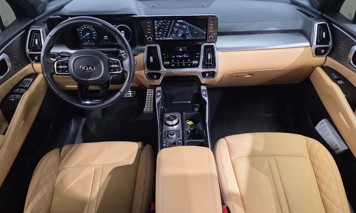 Kia Sorento — фото 6