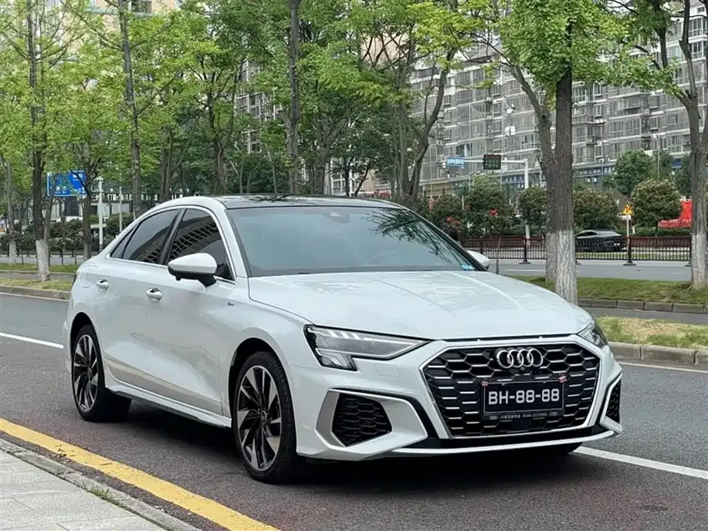 Audi A3 — фото 9