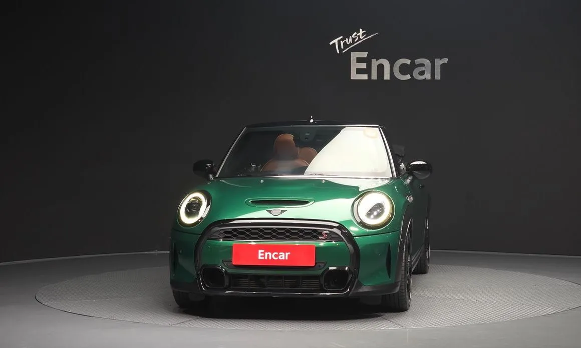 Mini Cooper Convertible 2022 из KR, фото 8