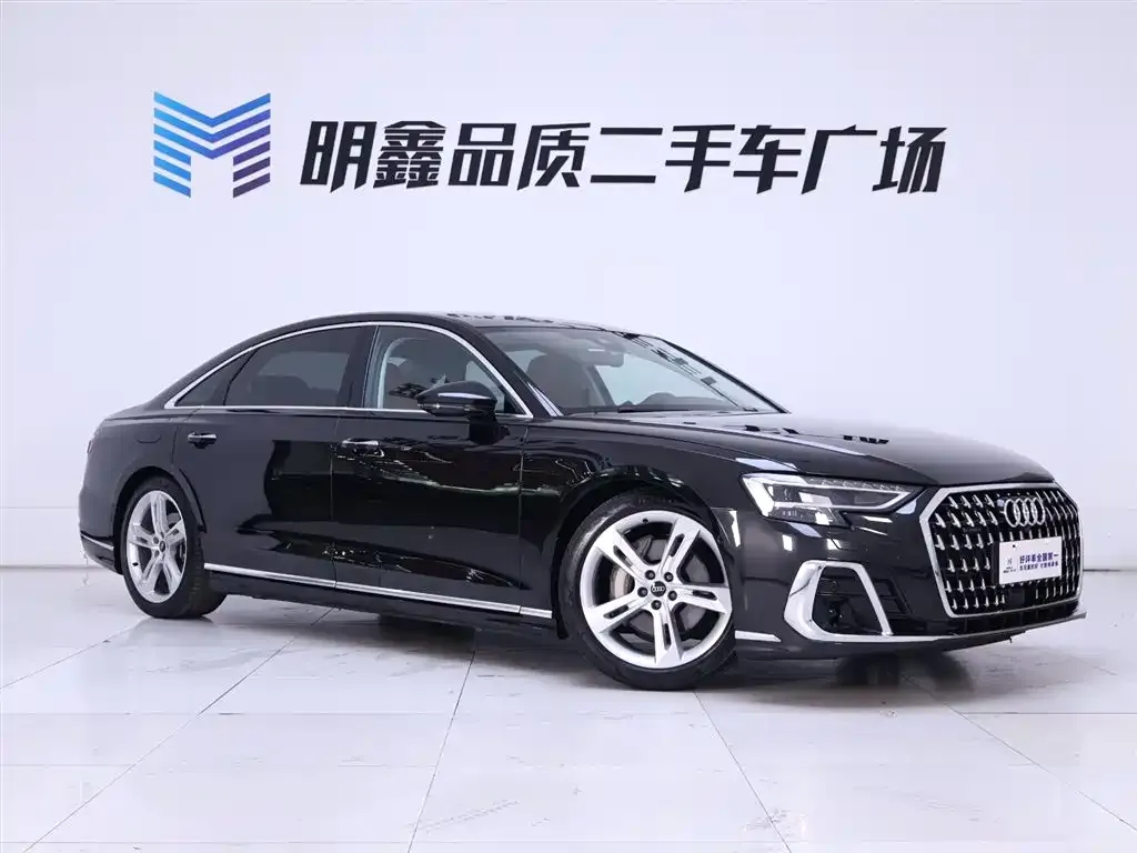 Audi A8 — фото 5