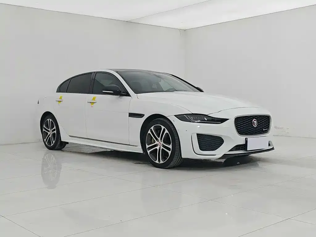Jaguar XEL — фото 5
