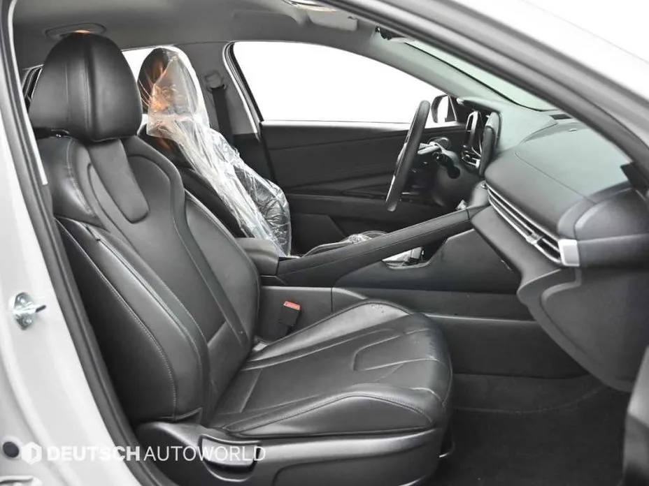 Hyundai AVANTE 2023 из KR, фото 9
