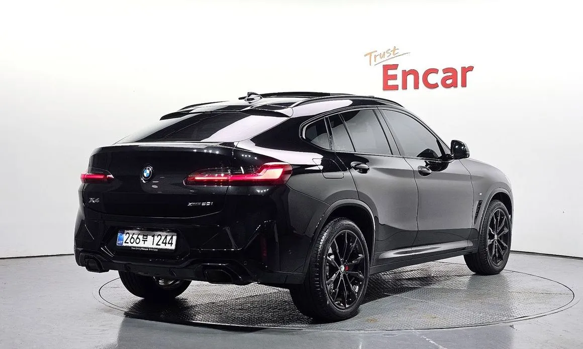 BMW X4 2025 из KR, фото 6