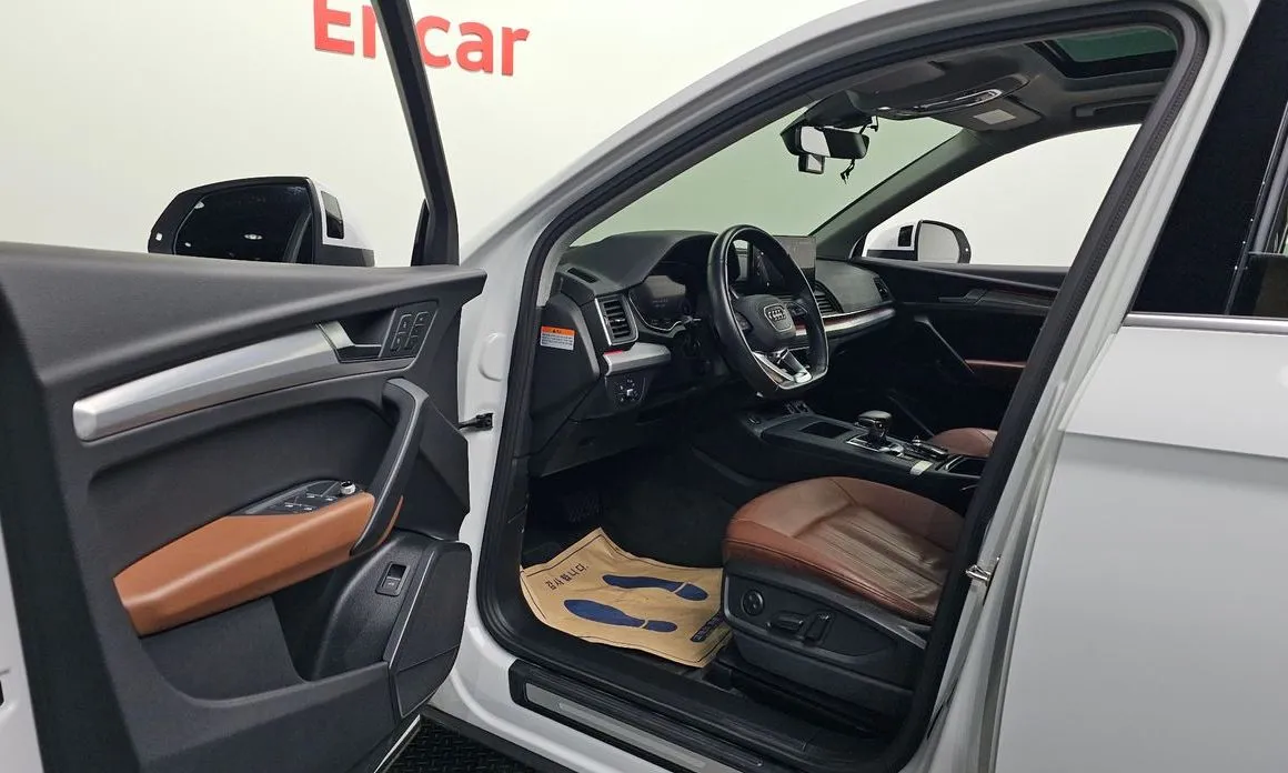 Audi Q5 2022 из KR, фото 6