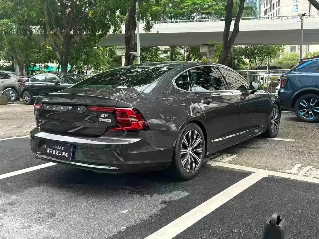 Volvo S90 2022 из CN, фото 8