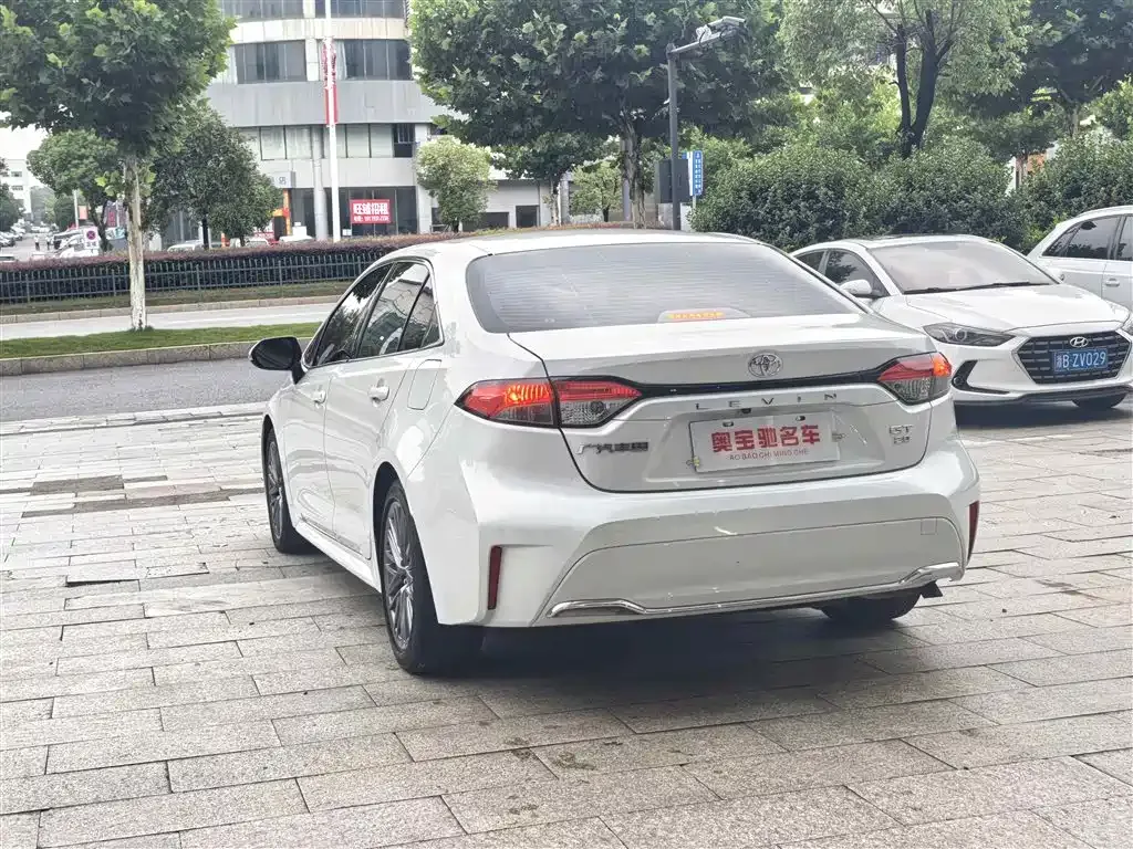 Toyota Levin — фото 10