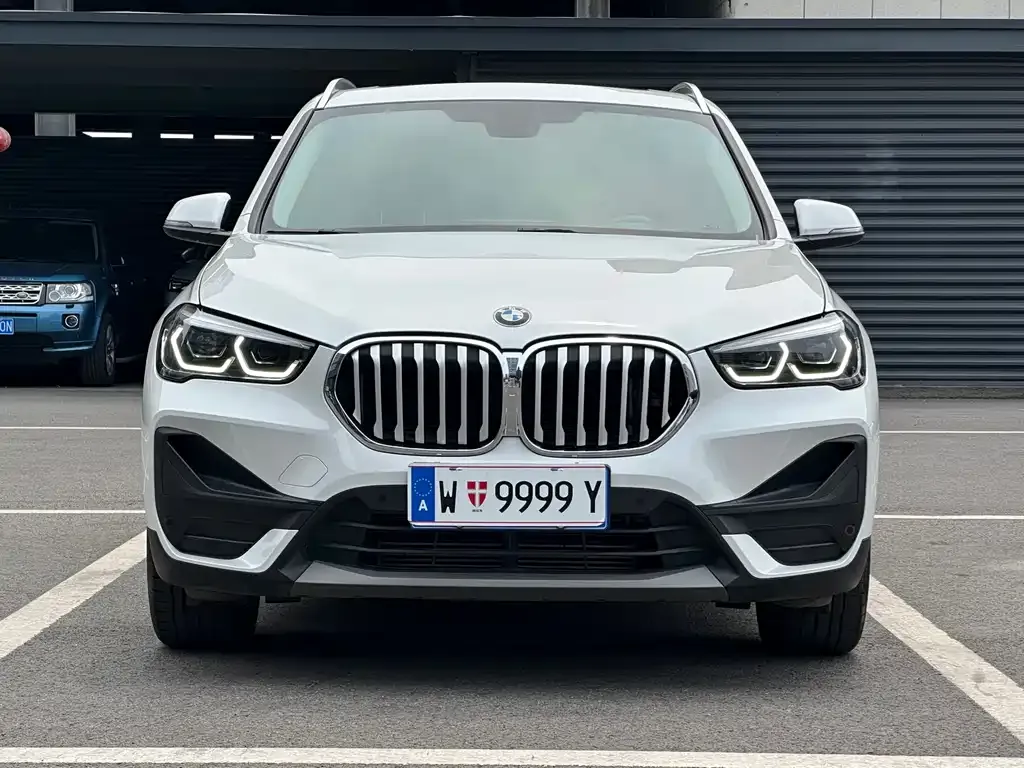 BMW X1 — фото 6