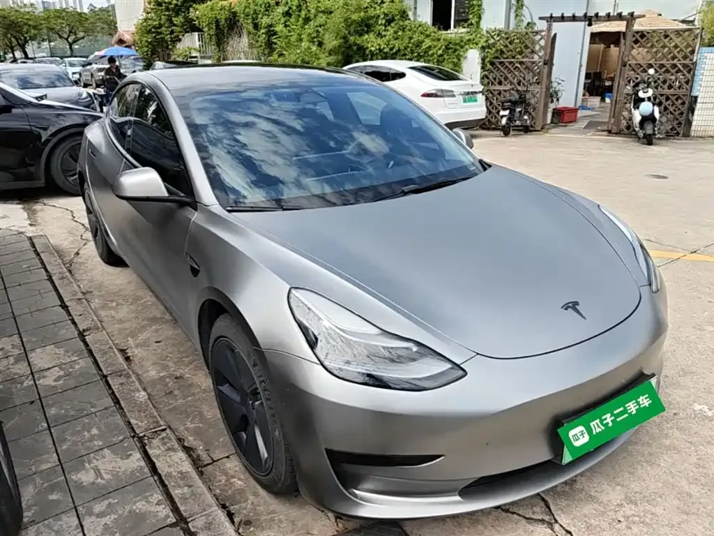 Tesla Model 3 — фото 5