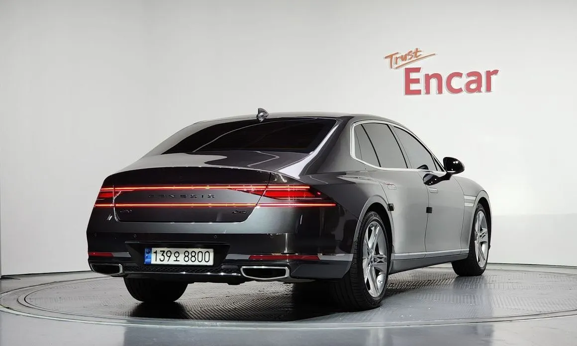 Genesis G90 2022 из KR, фото 2