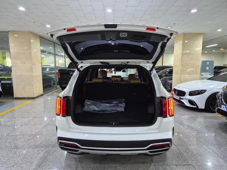 Kia Sorento — фото 3