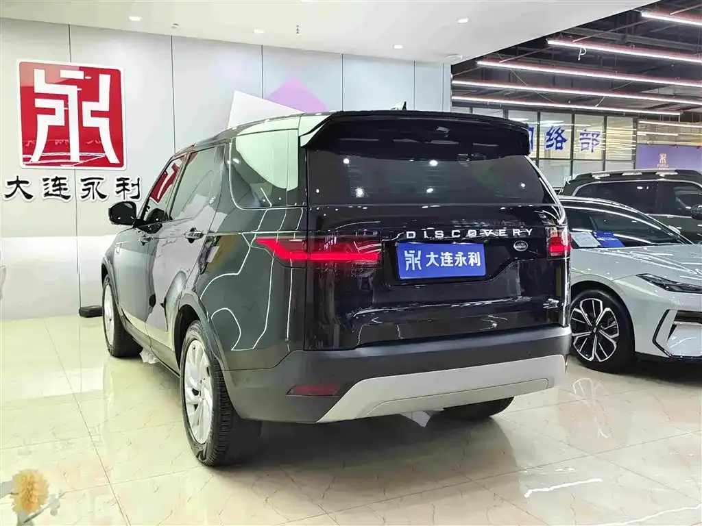 Land Rover Discovery 2023 из CN, фото 10