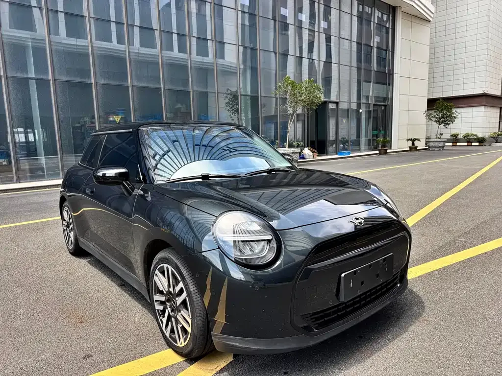 MINI Cooper EV 2024 из CN, фото 9