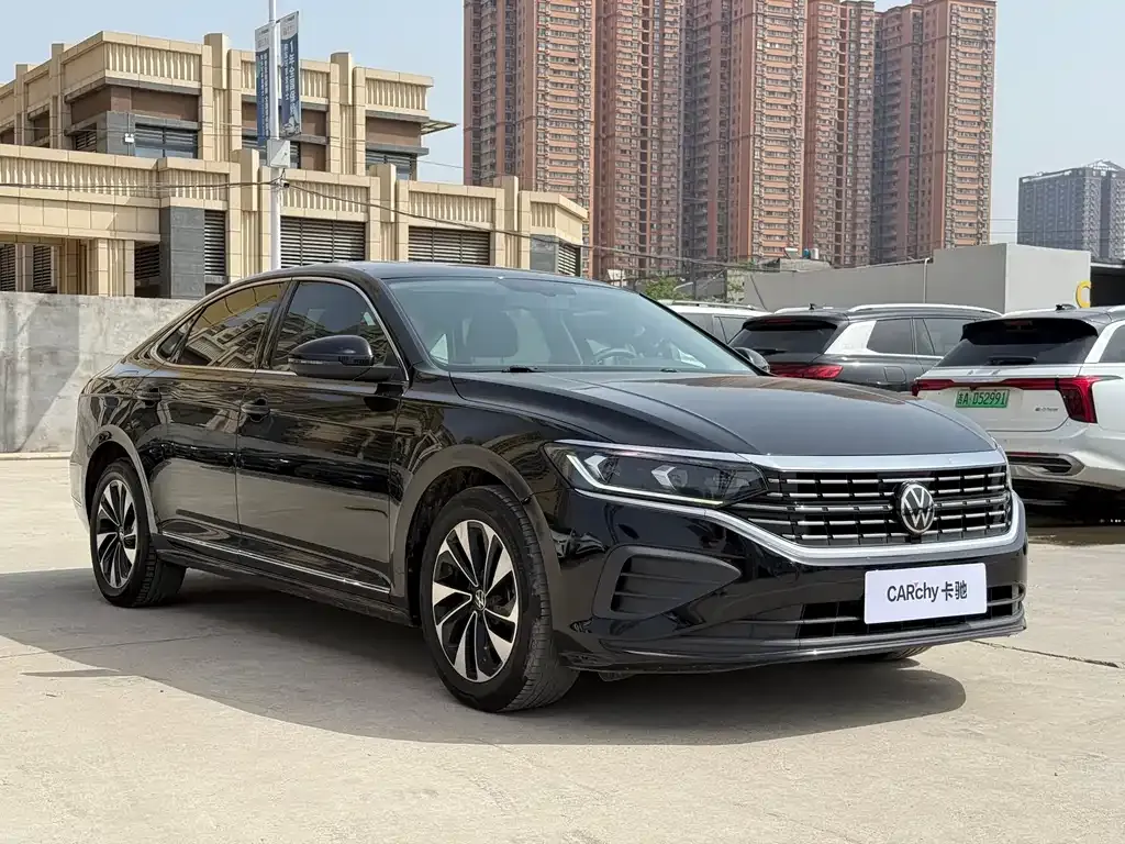 Volkswagen Passat — фото 4