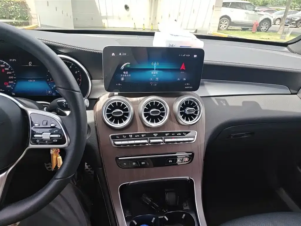 Mercedes-Benz GLC 2021 из CN, фото 9