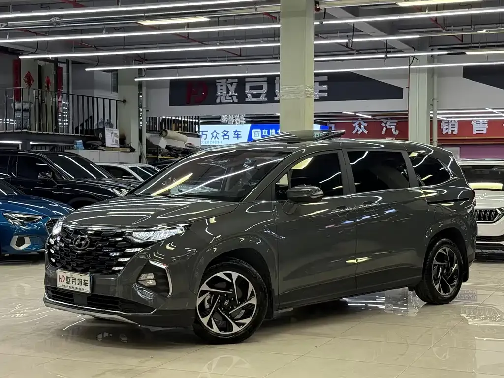 Hyundai Custo — фото 1
