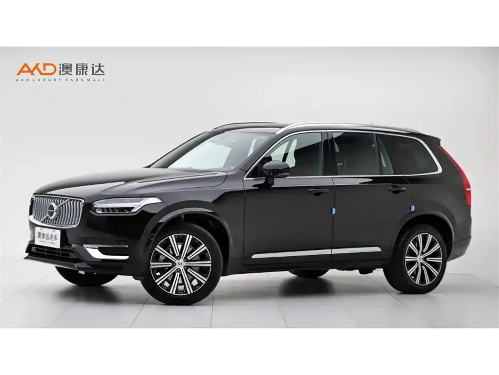 Volvo XC90 — фото 1