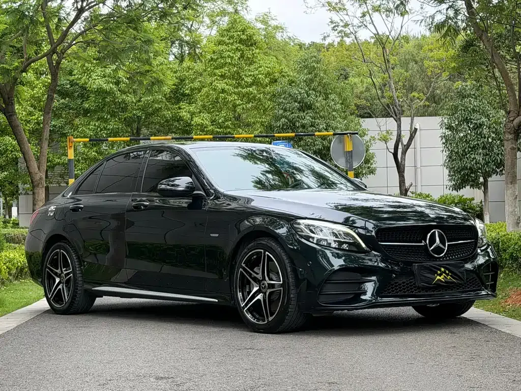 Mercedes-Benz C-Class — фото 9