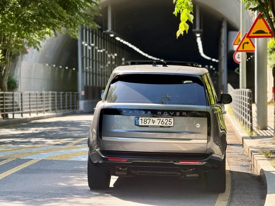 Land Rover Range Rover 2024 из KR, фото 7