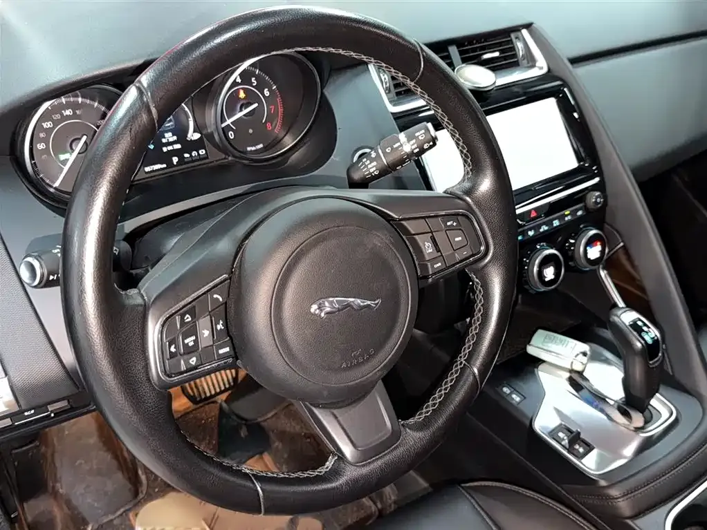Jaguar E-PACE 2021 из CN, фото 10