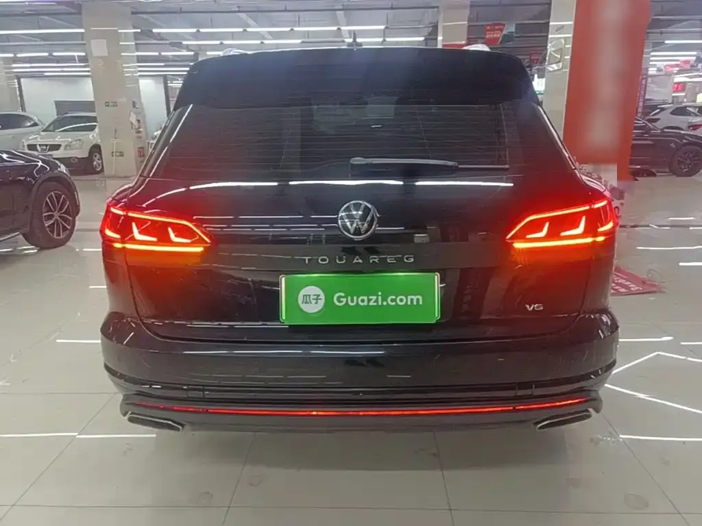 Volkswagen Touareg New Energy 2021 из CN, фото 2