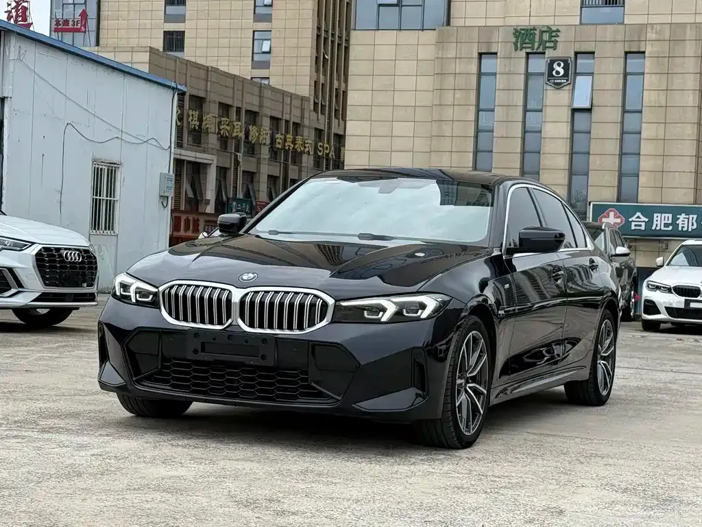 BMW 3 Series — фото 1