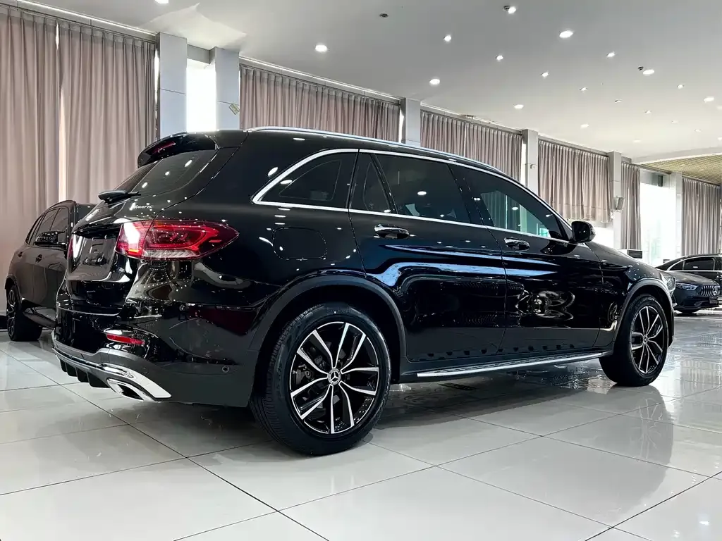 Mercedes-Benz GLC — фото 2