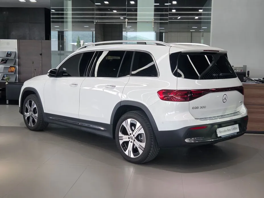 Mercedes-Benz EQB 2025 из KR, фото 3