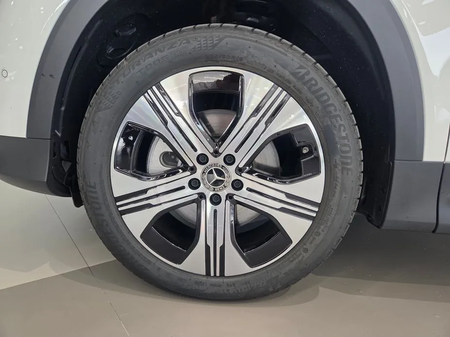 Mercedes-Benz EQB 2025 из KR, фото 7
